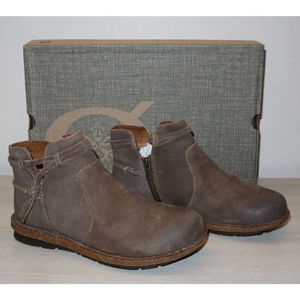 Born BR0017422 Women's SZ 8M Gray Brown Wynter Comfort Ankle Booties